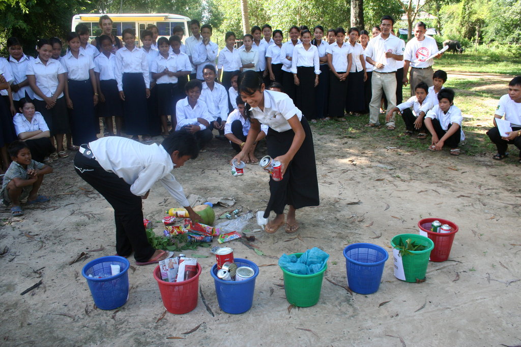 Implement Sustainable Waste Management in Chi Phat