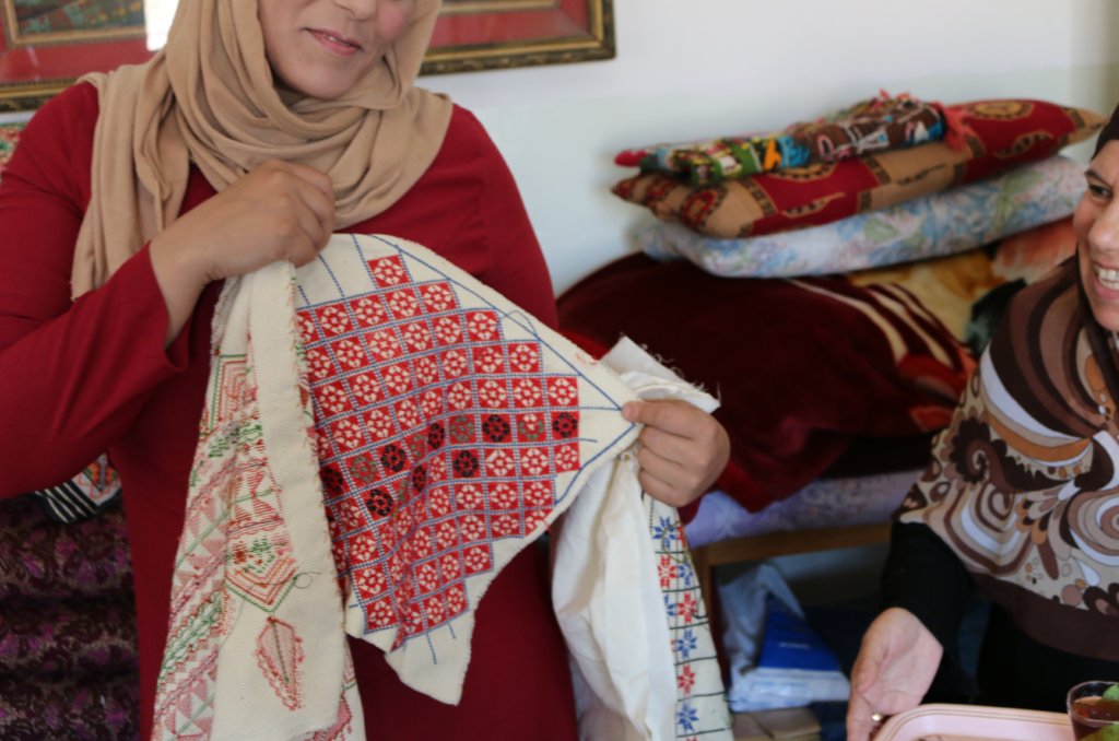 Support Small Entrepreneurs in Lebanon & Jordan