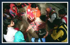 Girls trainees Learning, Bag-making skills