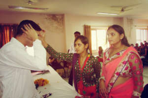 Guest welcome by Girl trainees