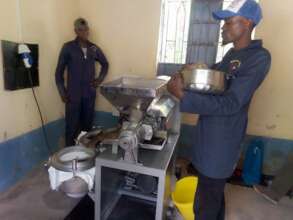 moringa oil press machine