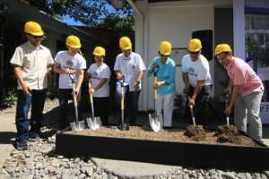 The first laying of the sand.