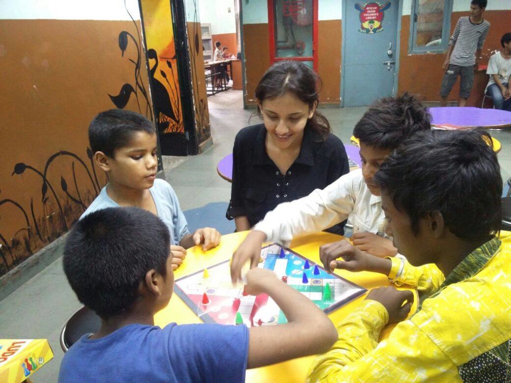 Salaam Baalak Trust - working for street children