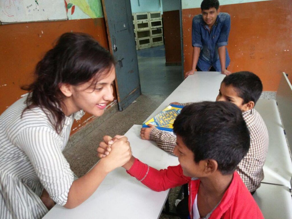 Salaam Baalak Trust - working for street children