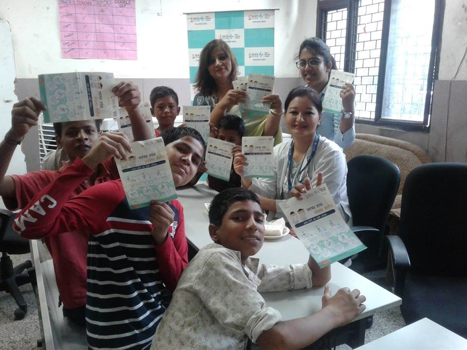 Salaam Baalak Trust - working for street children