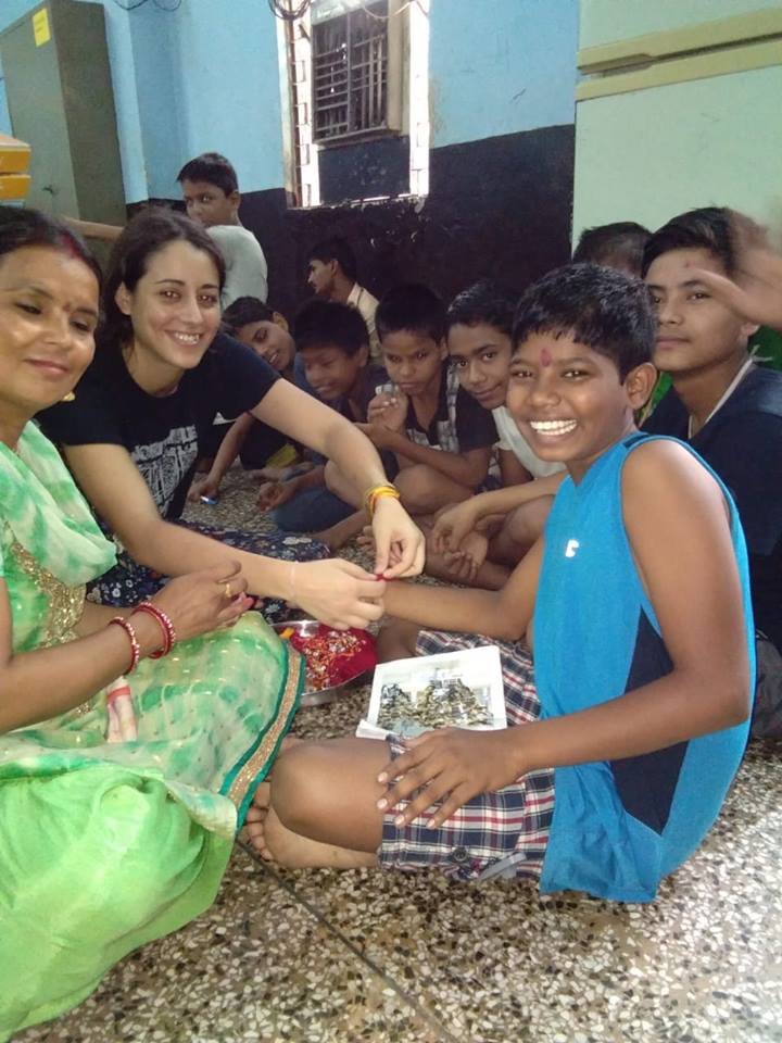 Salaam Baalak Trust - working for street children