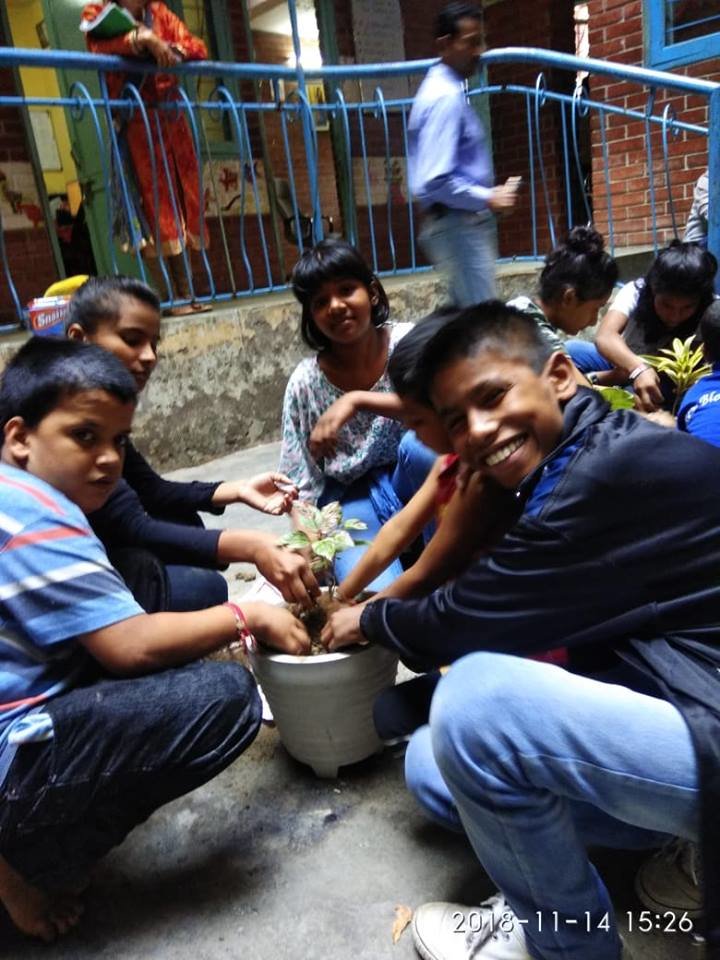 Salaam Baalak Trust - working for street children