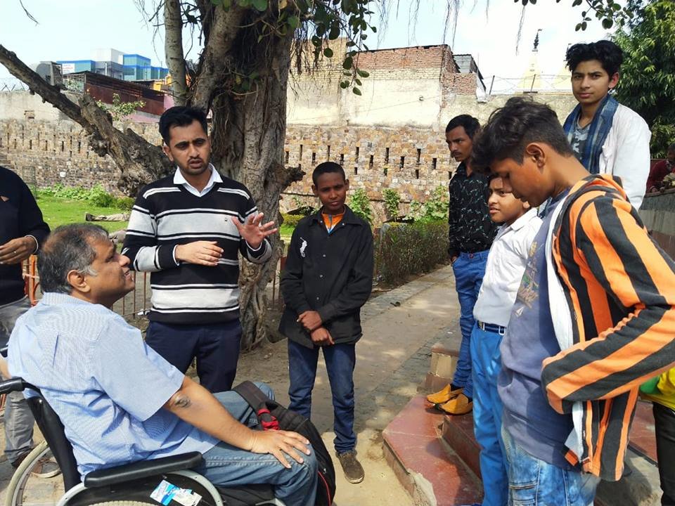 Salaam Baalak Trust - working for street children