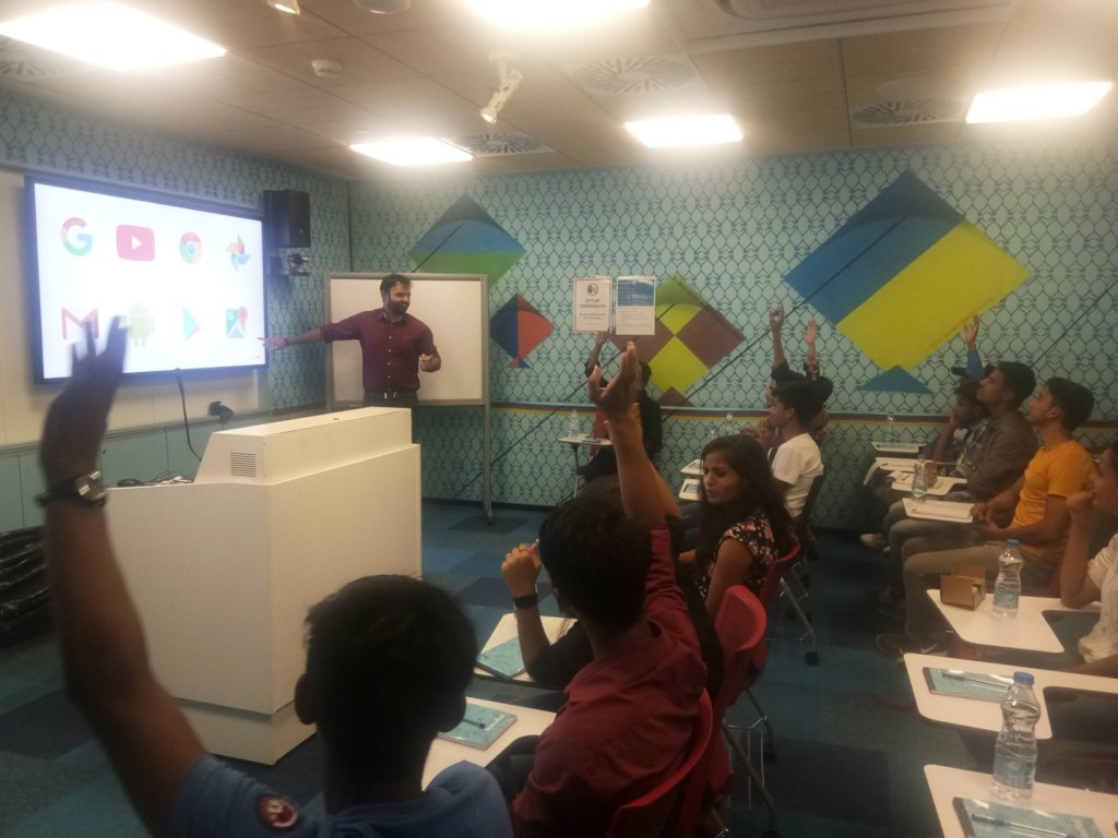 Salaam Baalak Trust - working for street children