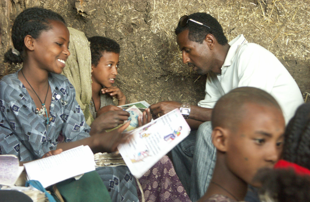 Donkey library for 1000 rural Ethiopian children