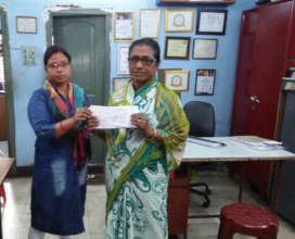 Usha receives her cheque