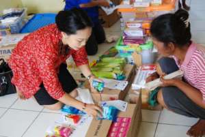 Distribution of vitamins and medicine