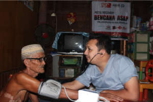 Lohek, 87 years old, getting his medical checkup