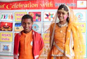 HOLI Mahotsav with Pathshala Children !!