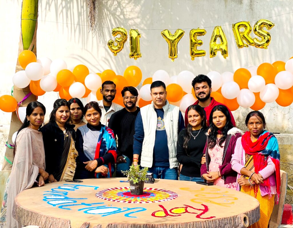 Glorious 31 Years with ''May All Live Happily''