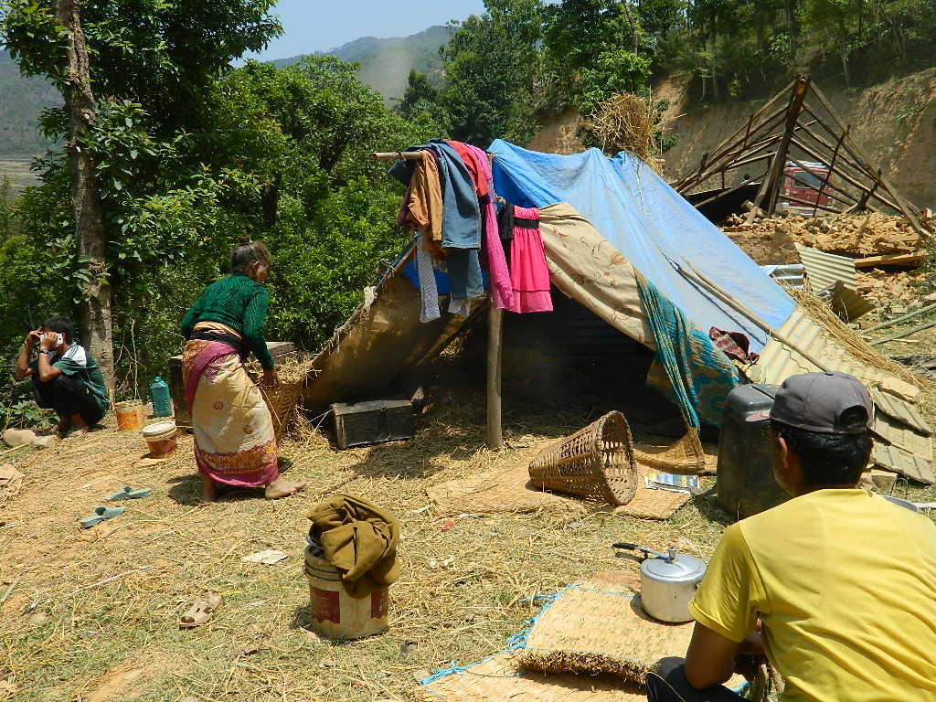 Shelter and water for earthquake victims in Nepal