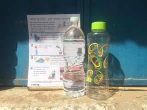 Bottles and instructions for the SODIS method