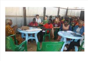 Participants listerning to the difference at Zeze
