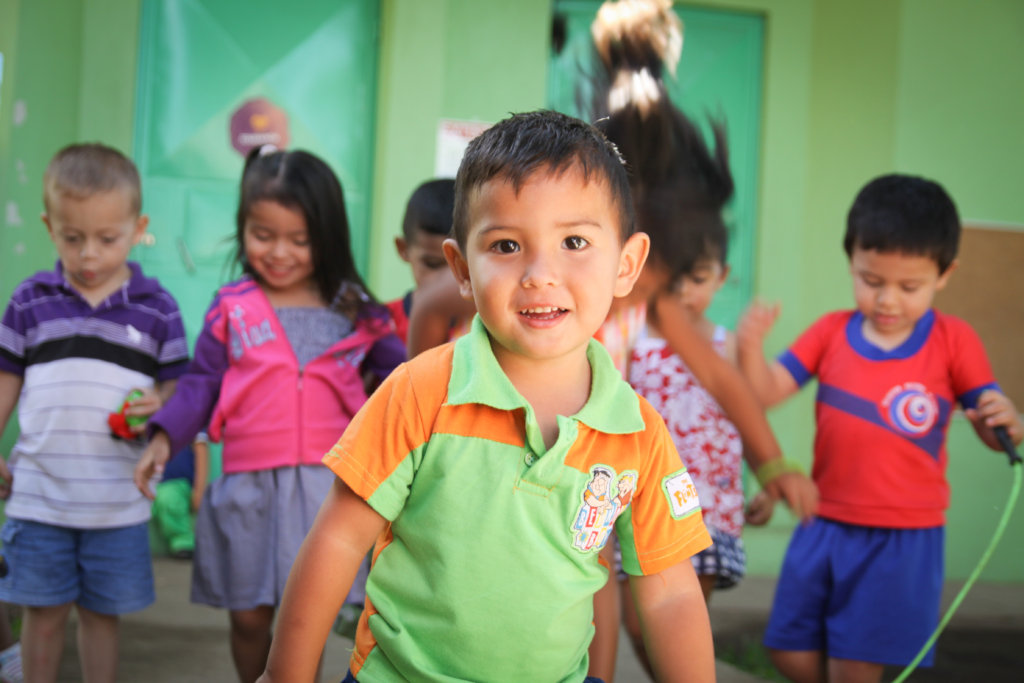 Back to school campaign for 5 child centers in CR!
