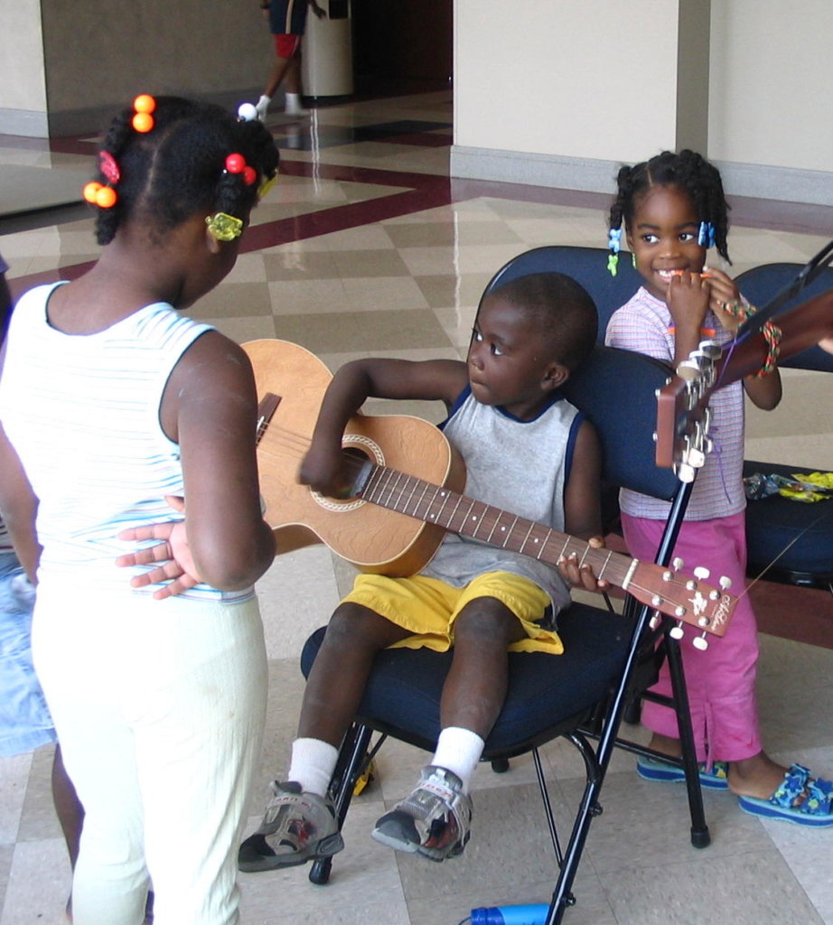 Provide Hands-On Music for Homeless Students