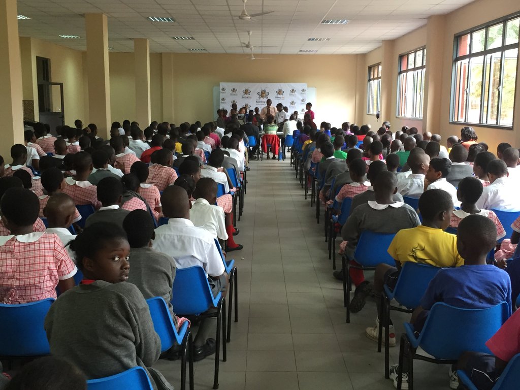 Improve literacy for Ugandan rural children