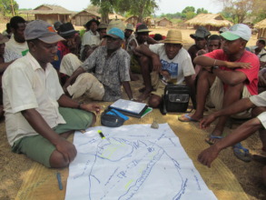 Participatory mapping  (C) Laingo Rakotonirina