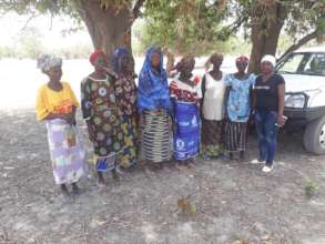 Women of cooperative with CBG coordinator (right)