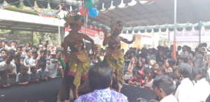 Dance performance for Independence Day celebration