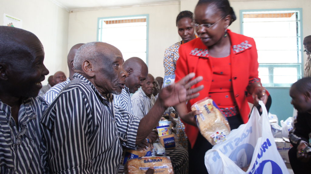 HELP NEGLECTED VULNERABLE ELDERLY PEOPLE IN KENYA