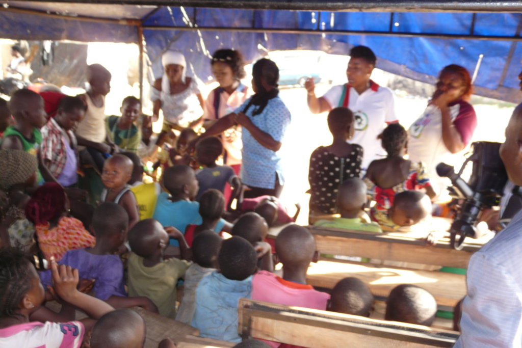 A MEAL-A-DAY FOR 200 NIGERIAN IDPs