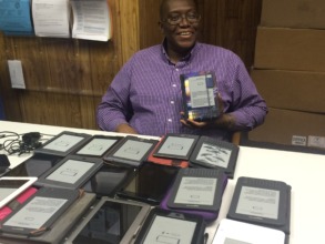 Sylvester with eReaders