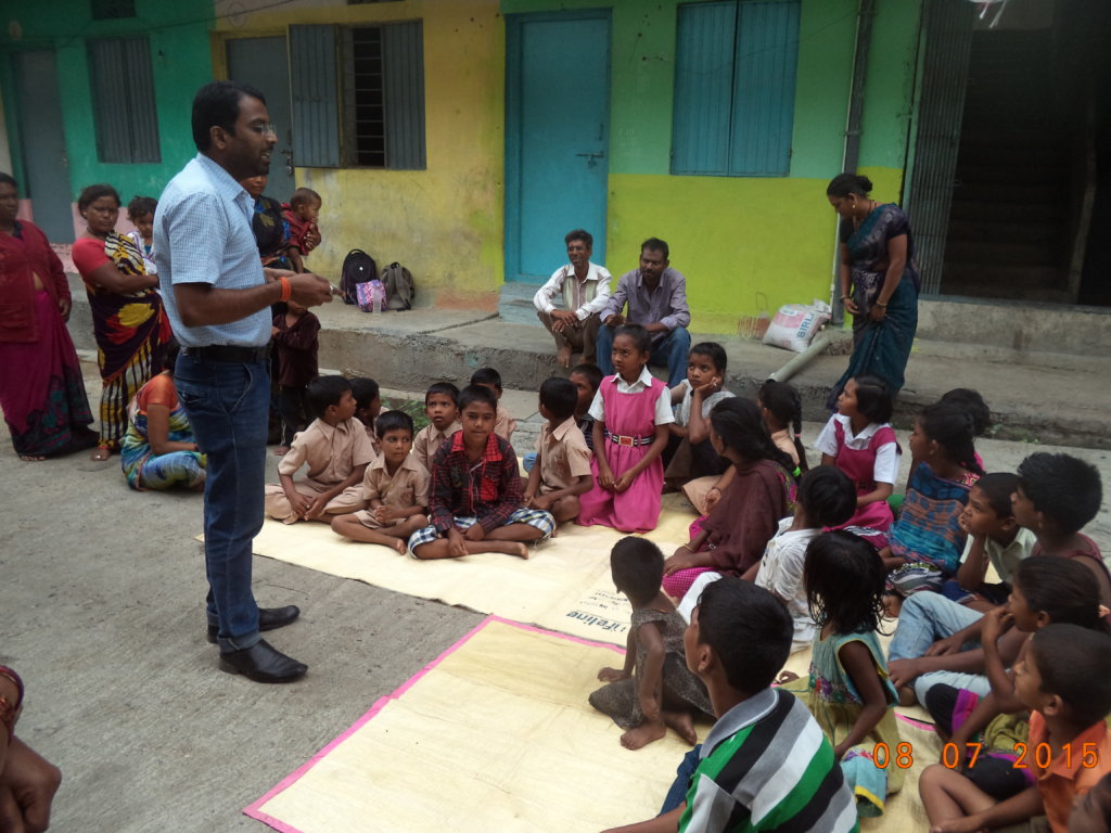 Help for educational support to 200 slum students.