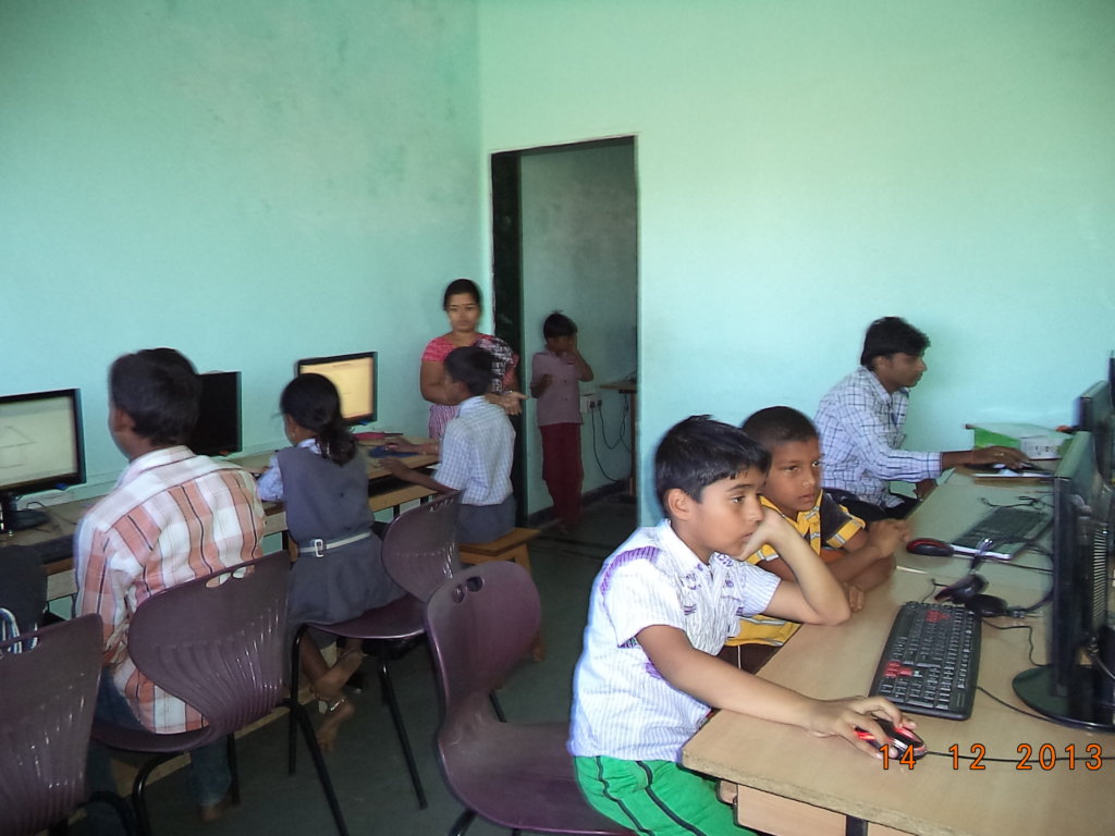 Help for educational support to 200 slum students.