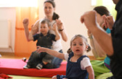 Educate deaf families/children in Vienna