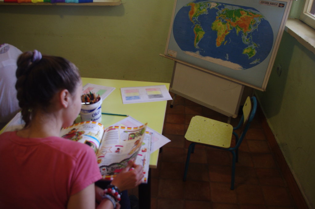 Education for 50 disadvantaged Romanian children