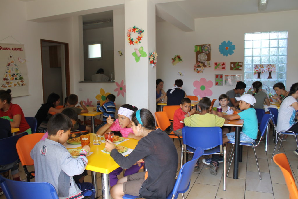 Education for 50 disadvantaged Romanian children