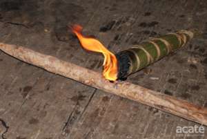 Matses copal resin torch