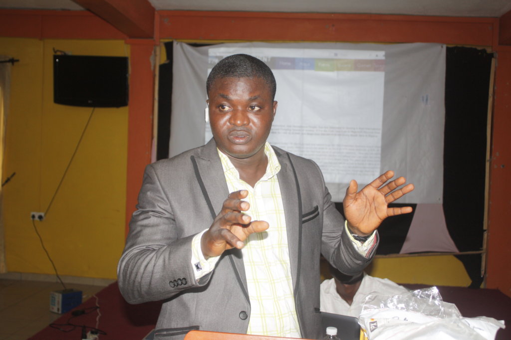 Give livelihood means to 5000 Nigerian villagers