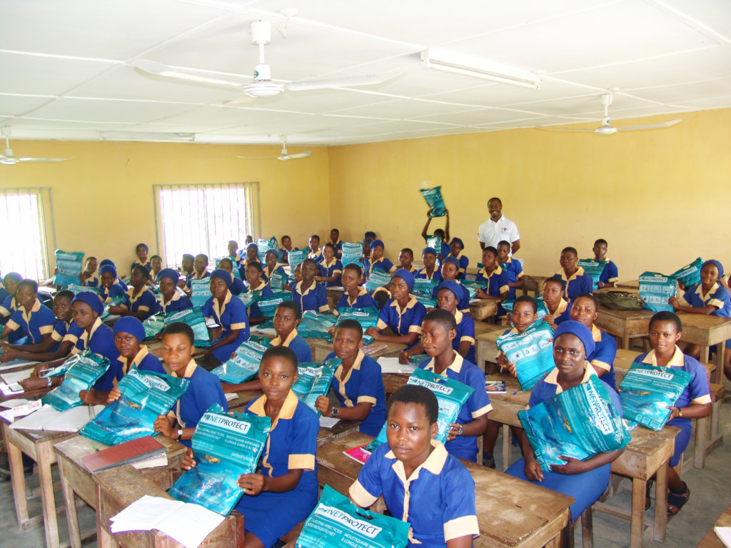 Help 200 families defeat malaria in Ikota, Nigeria