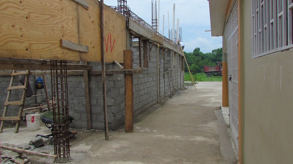 New building under way