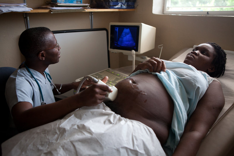 Run a Maternity and Neonatal Unit in Haiti