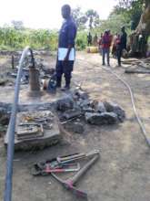 Testing the pump while repairing the Abatapo well