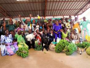 The Kapeeka group brings AMS Christmas gifts