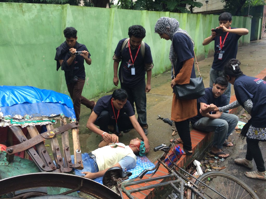Get emergency help to injury victims in Bangladesh