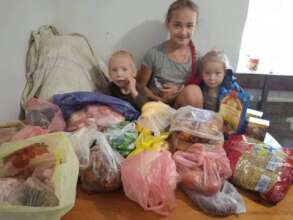 Anna's family bought food for money they received