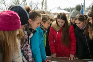 TASIS and local students discussing park designs