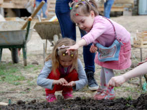 Build an environmental training center in Moldova
