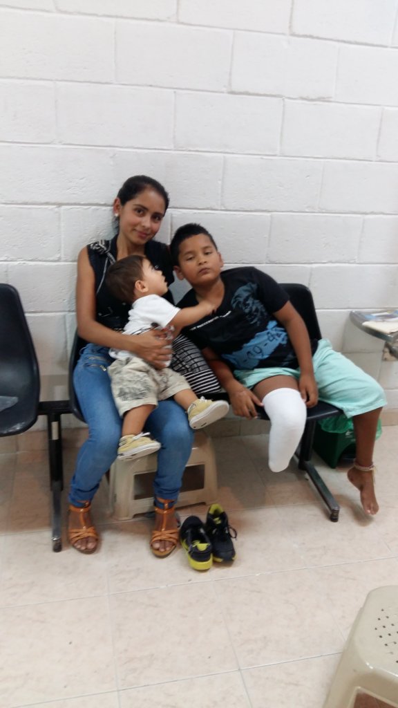 Help Juan have a prosthesis this christmas!!