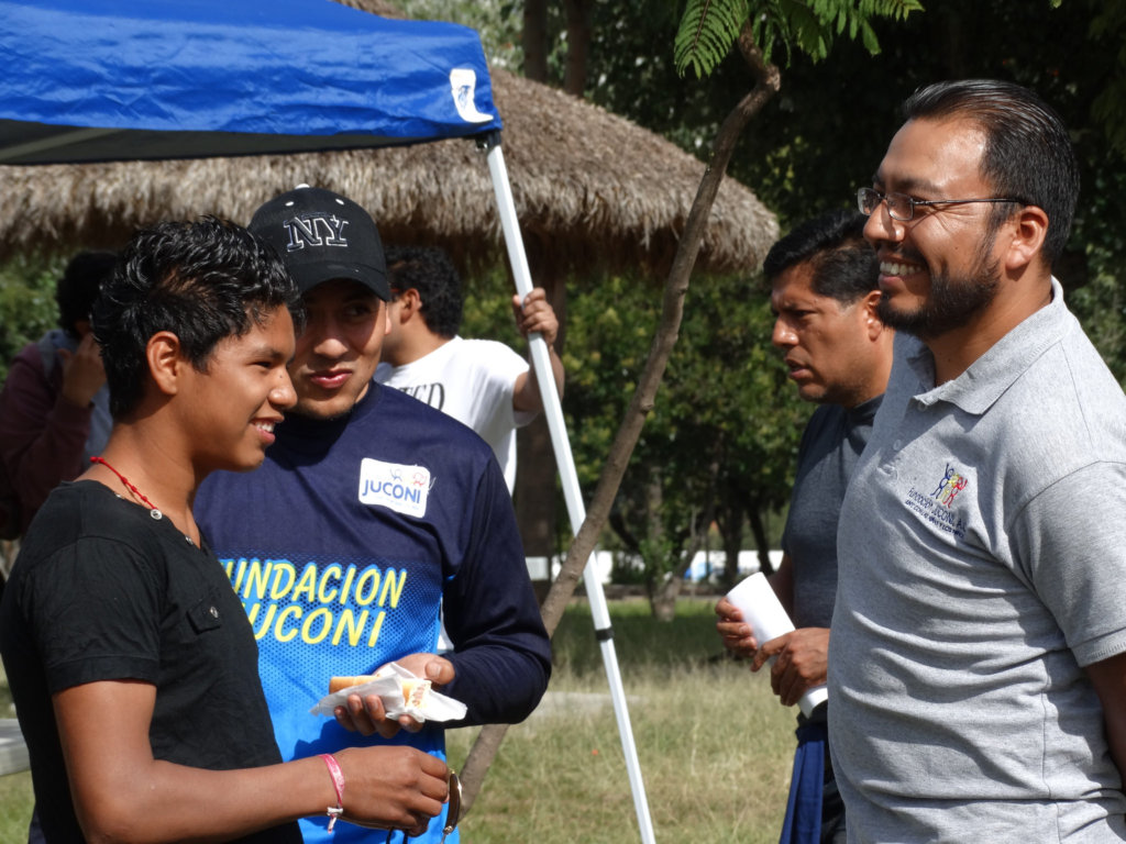 Empower 19 youths living on the streets in Mexico