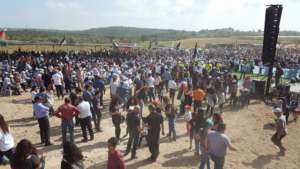 Palestinian citizens at the March of Return, 2 May